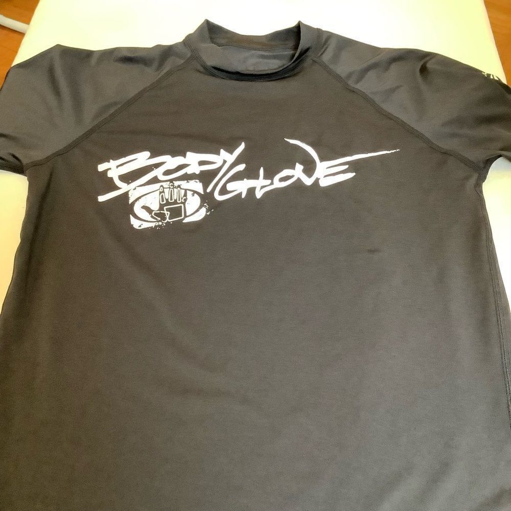 BODY GLOVE RASH GUARD - Picture 9 of 10
